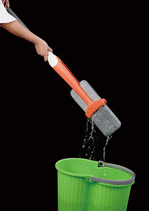 M3 Easy Clean Squeeze Mop